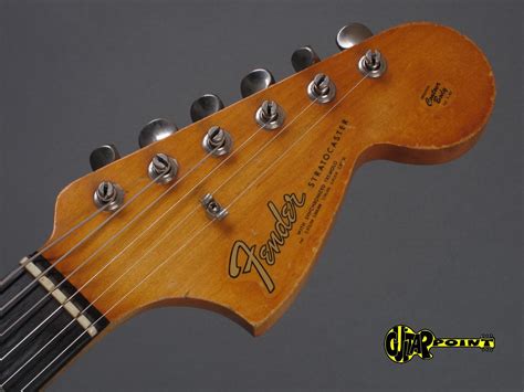 1966 fender stratocaster.